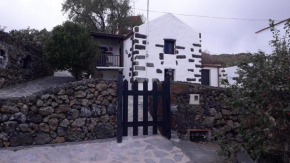Отель Casa Los Almendros  Исора
